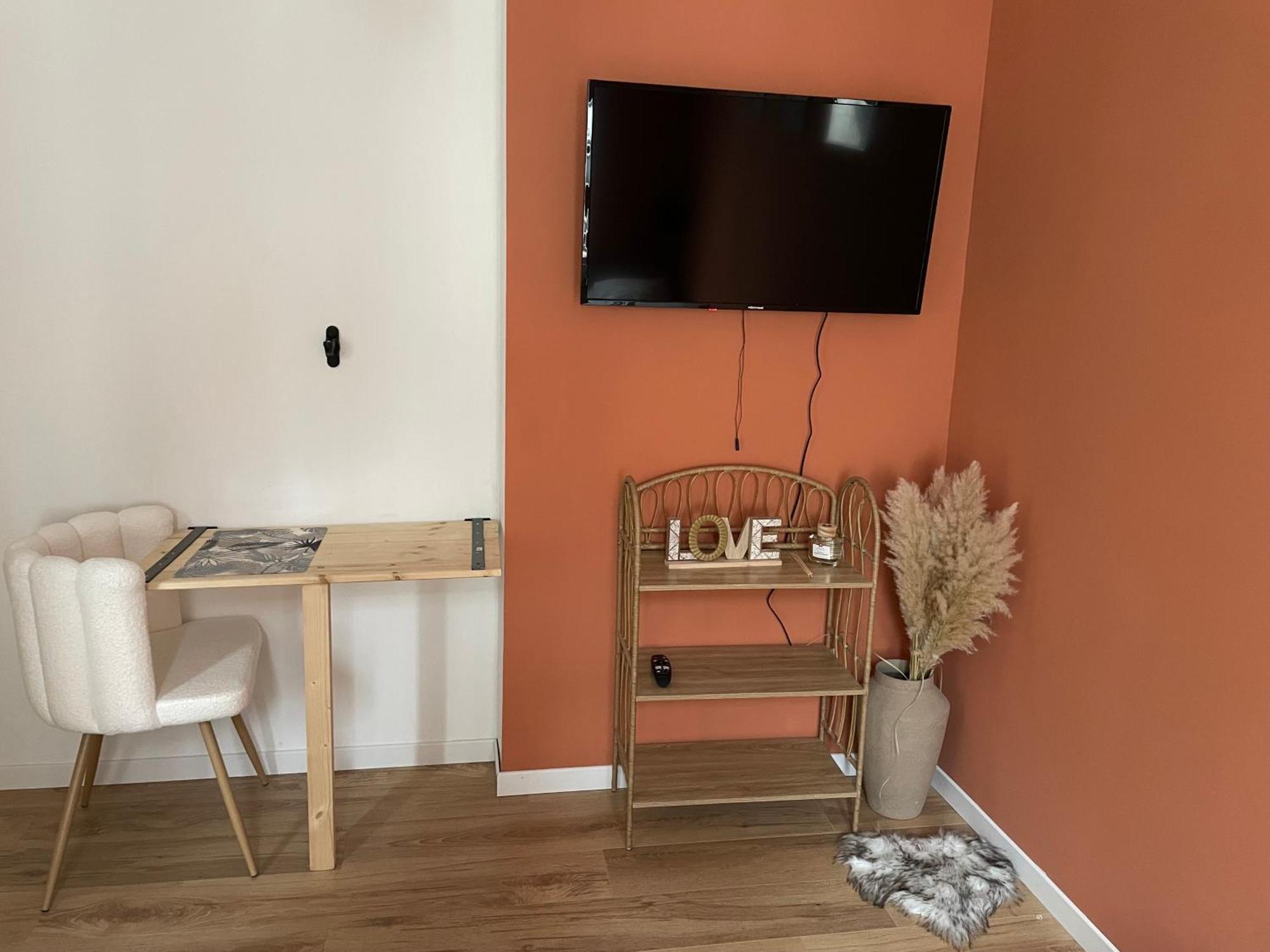 Studio Cosy Et Chaleureux Calais Ngoại thất bức ảnh